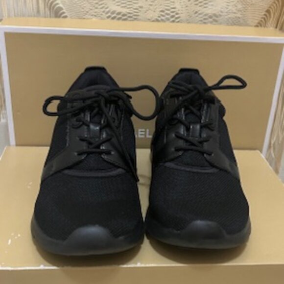 Michael Kors Amanda Mesh Trainers black with animal print (45F9AMFS6D). Size 6 - Picture 9 of 15